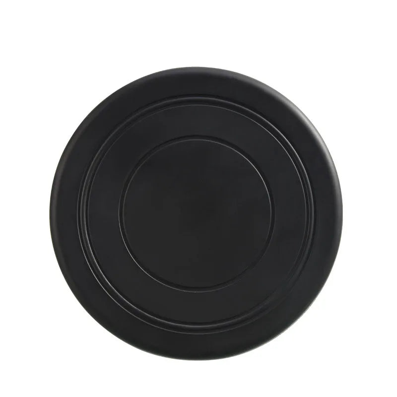 black colored frisbee